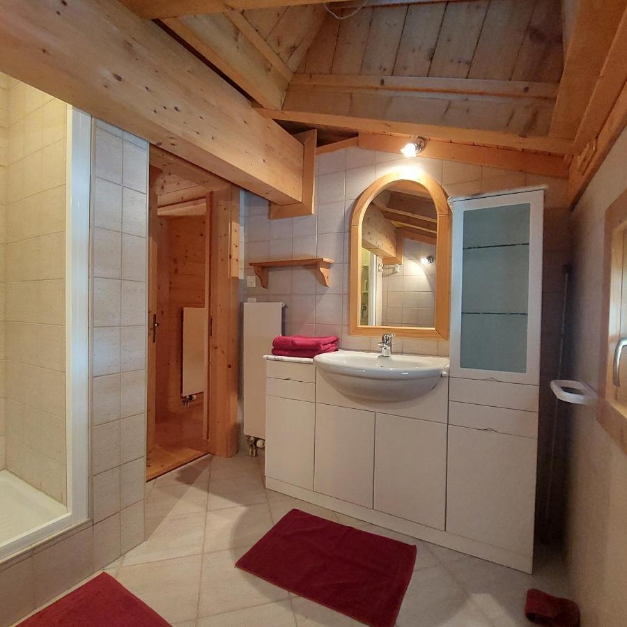 Chambre D'Hotes L'Ours Bleu 레디아블러레 외부 사진
